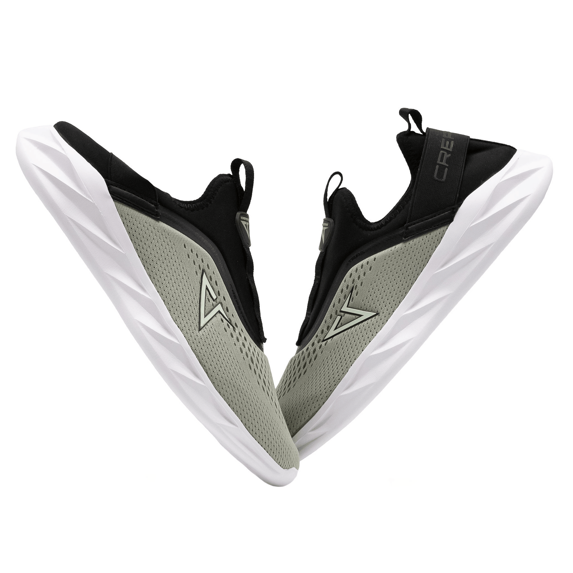 CrepStars Men s Slippers